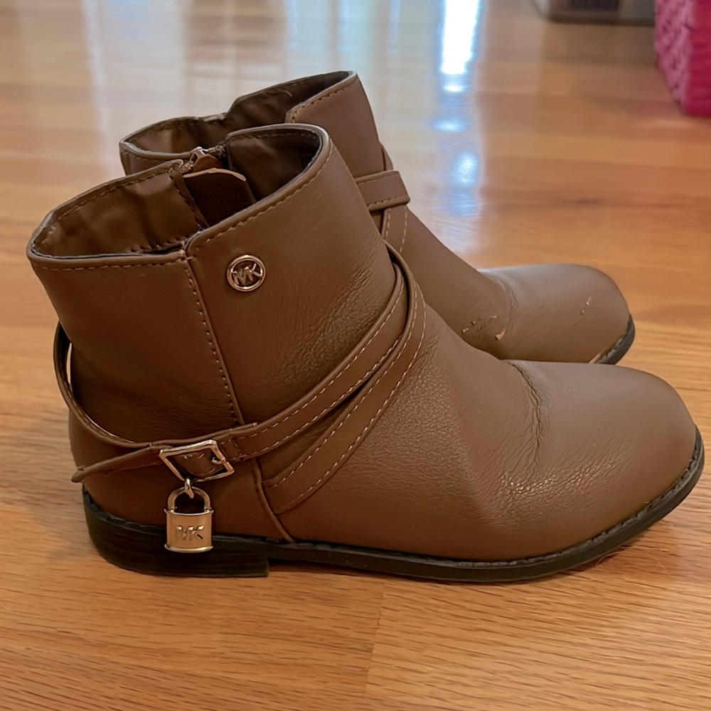 Michael Kors brown ankle booties w/ zipper and lock decoration accent -size 12